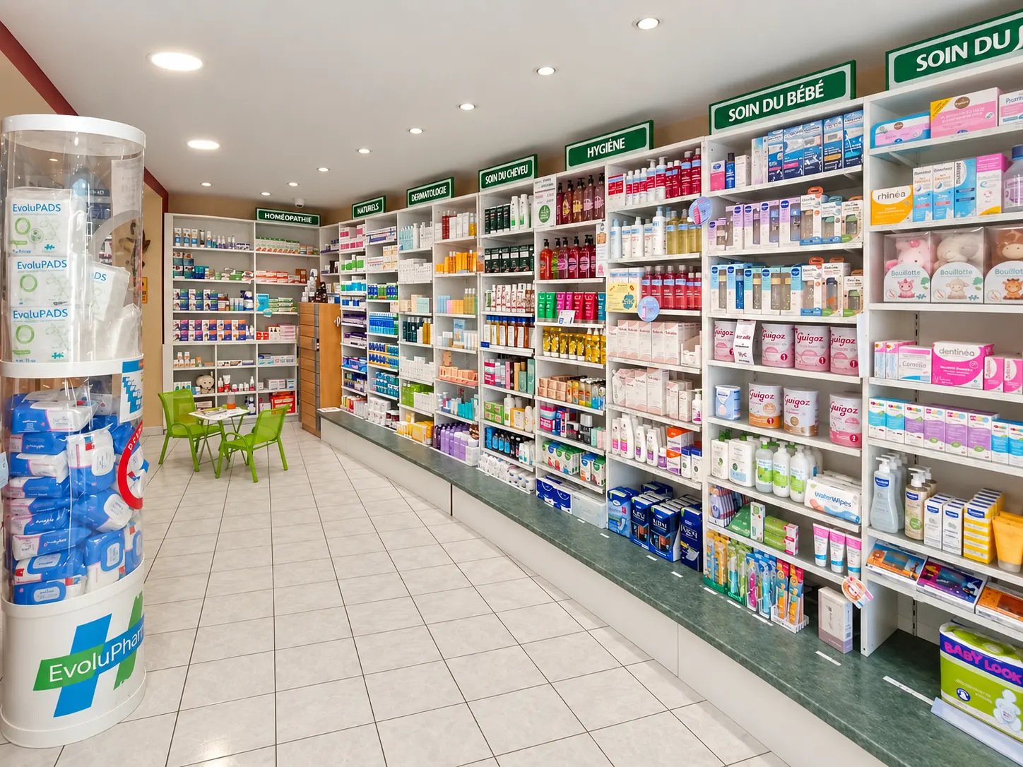 Espace parapharmacie de la Pharmacie Thermale